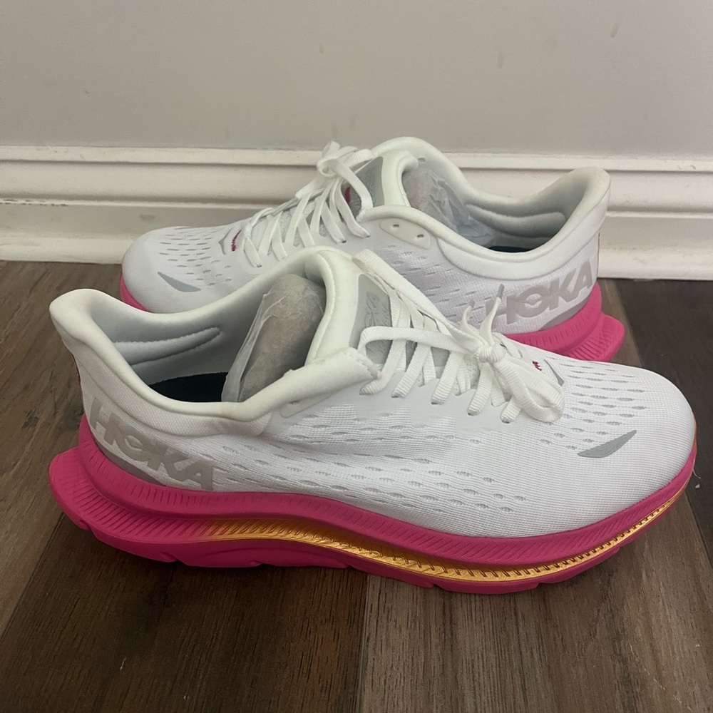 Brand Nee Hoka Kawanas